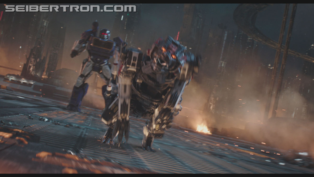 bumblebee-trailer-0740.jpg