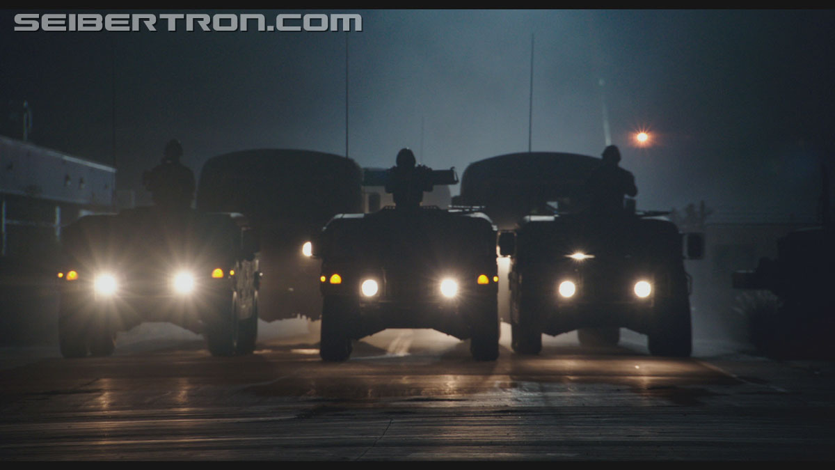 bumblebee-trailer-0767.jpg