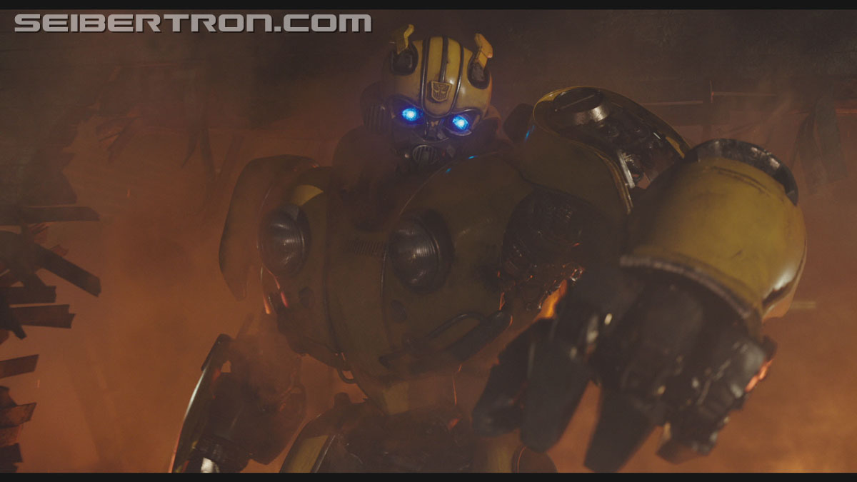 bumblebee-trailer-0769.jpg