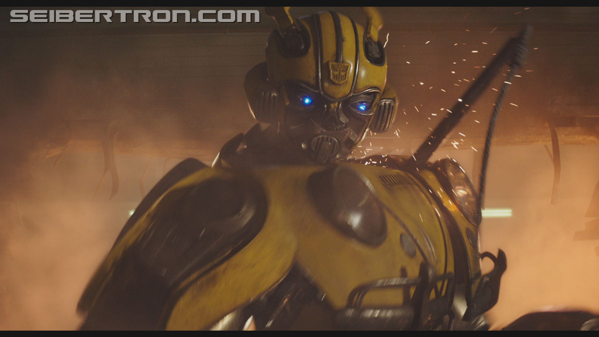 bumblebee-trailer-0782.jpg