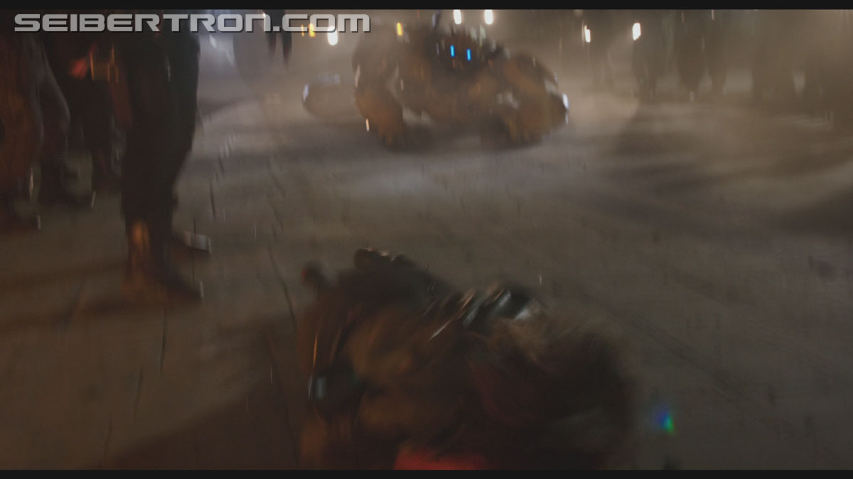 bumblebee-trailer-0798.jpg