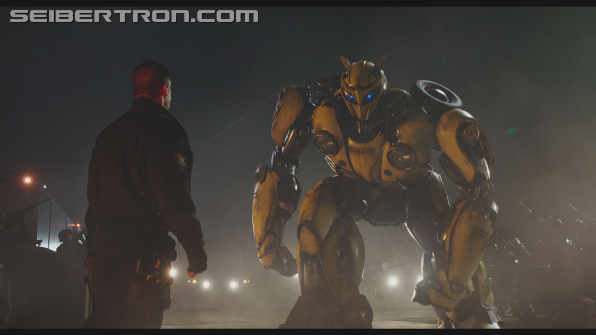 bumblebee-trailer-0828.jpg