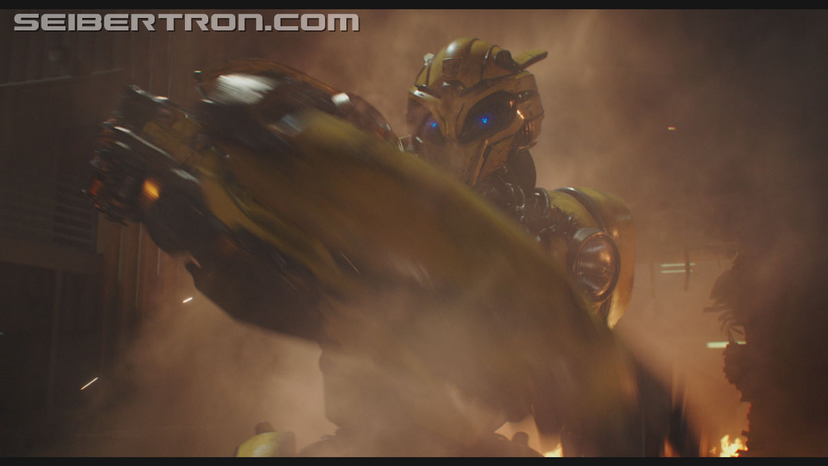 bumblebee-trailer-0841.jpg