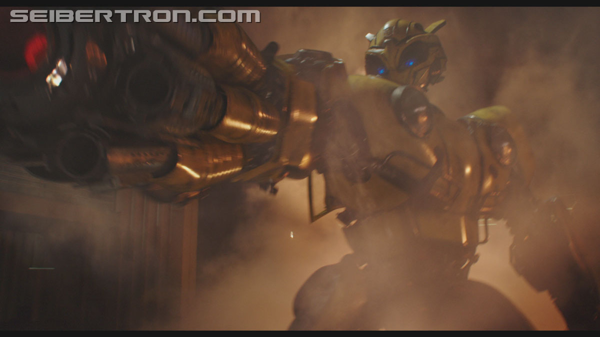 bumblebee-trailer-0847.jpg