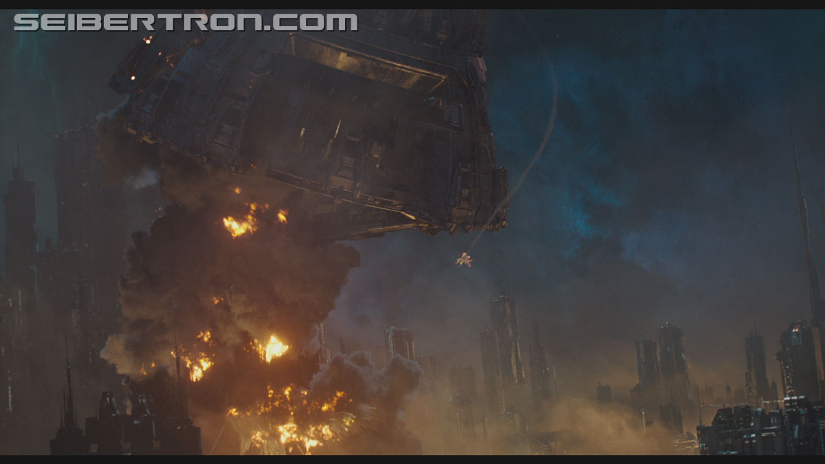bumblebee-trailer-0854.jpg