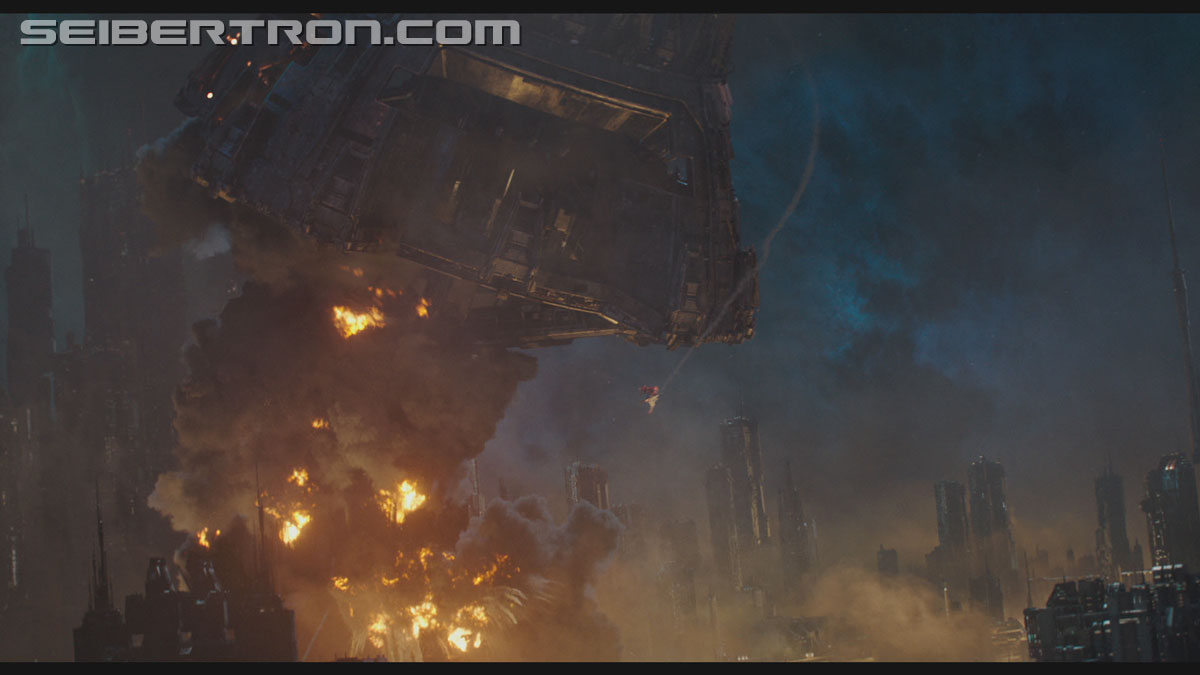bumblebee-trailer-0857.jpg