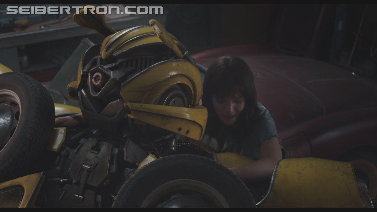 bumblebee-trailer-0864.jpg