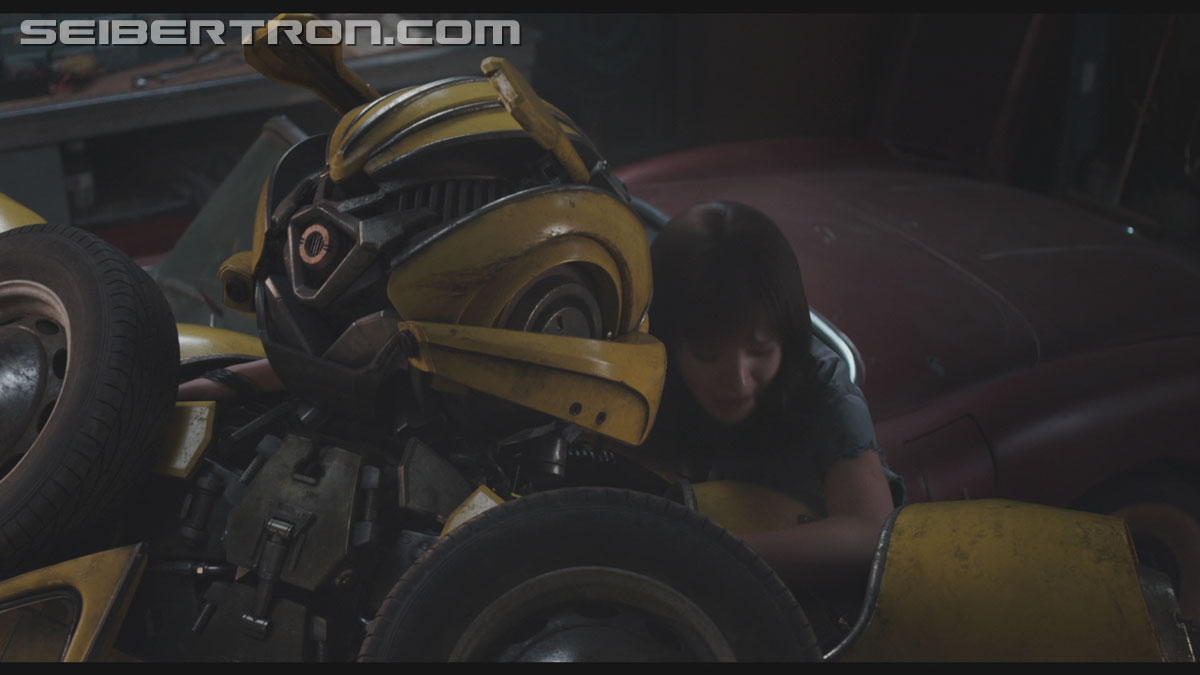 bumblebee-trailer-0865.jpg