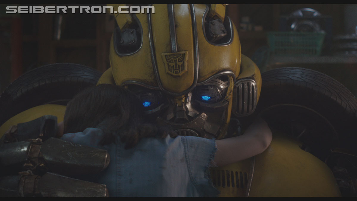 bumblebee-trailer-0873.jpg