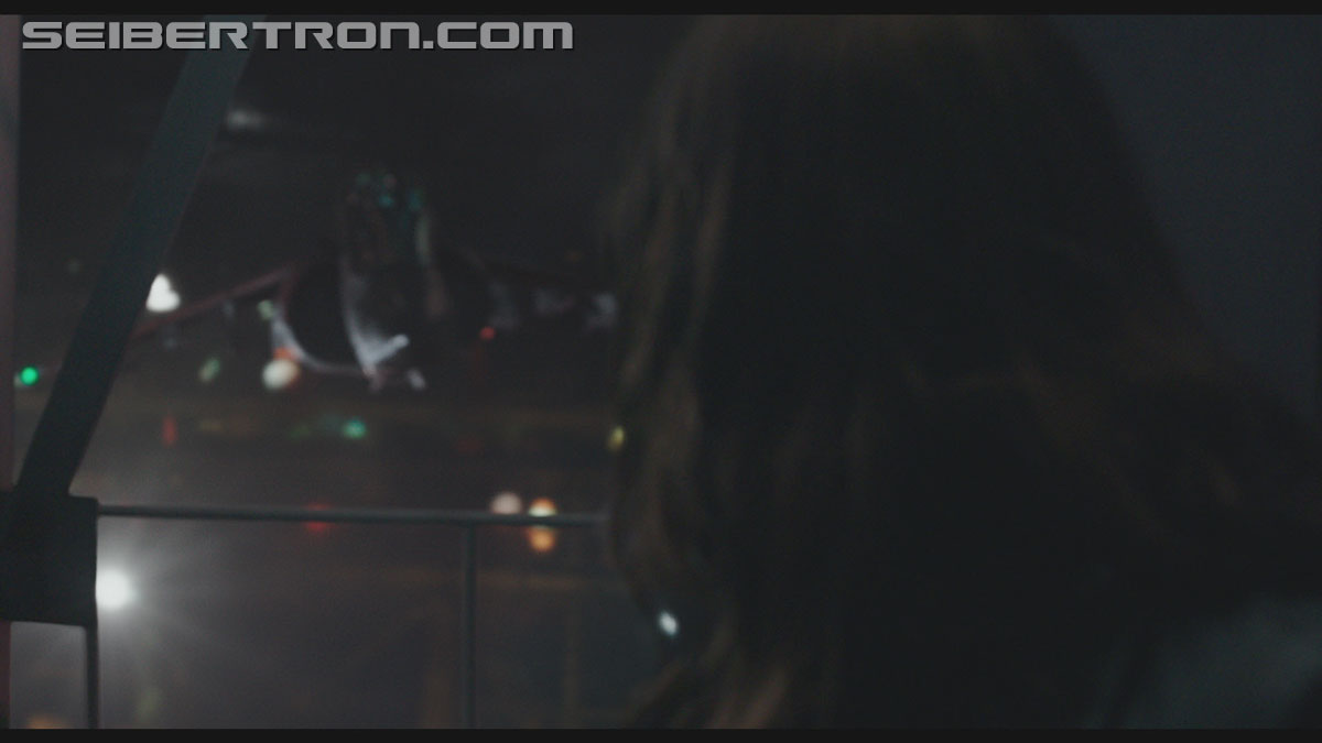 bumblebee-trailer-0893.jpg