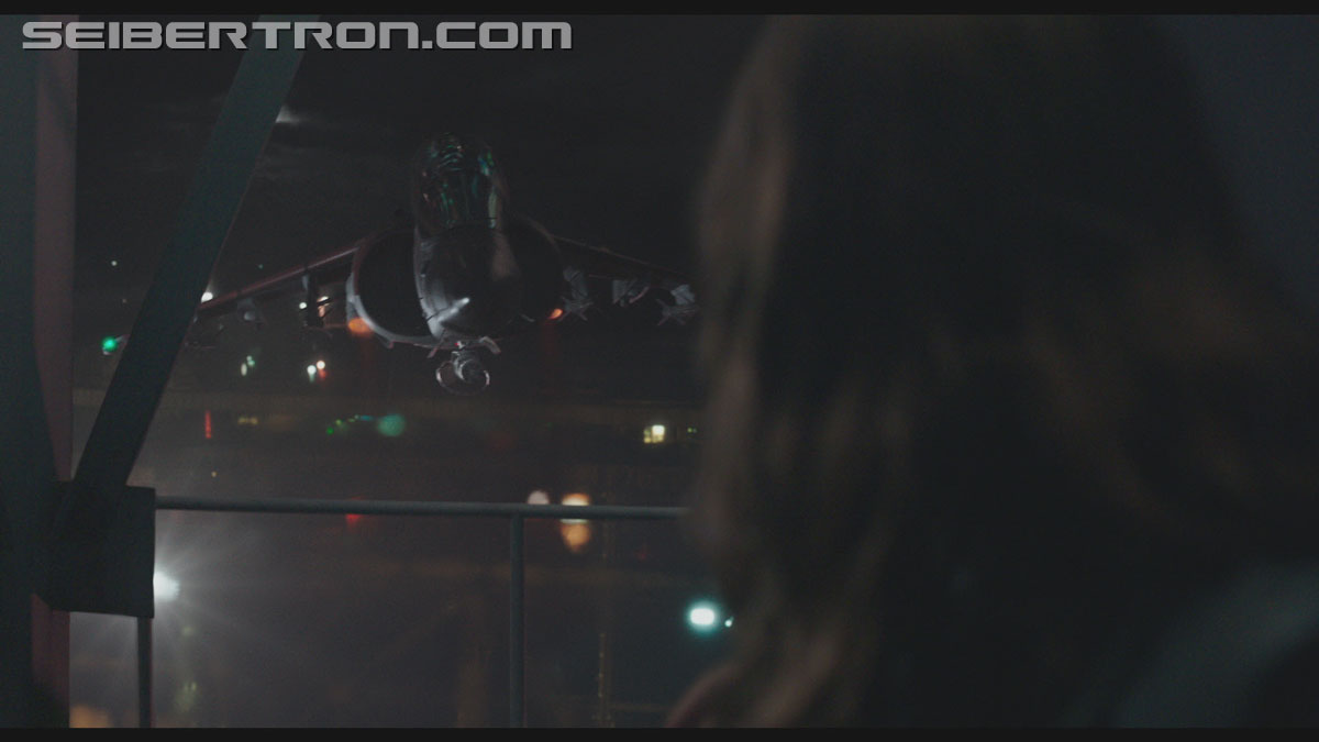 bumblebee-trailer-0897.jpg