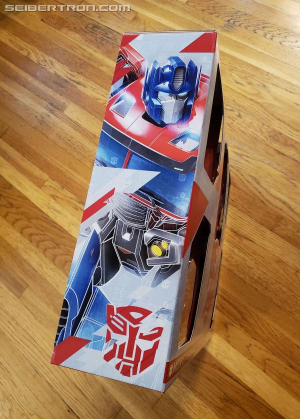 Transformers News: Hasbro Celebrating Transformers 35th Anniversary with Promo Box and Secret Code