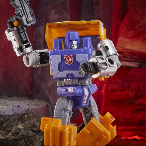 Transformers News: More War for Cybertron Kingdom Wave 2 revealed with official product images and descriptions