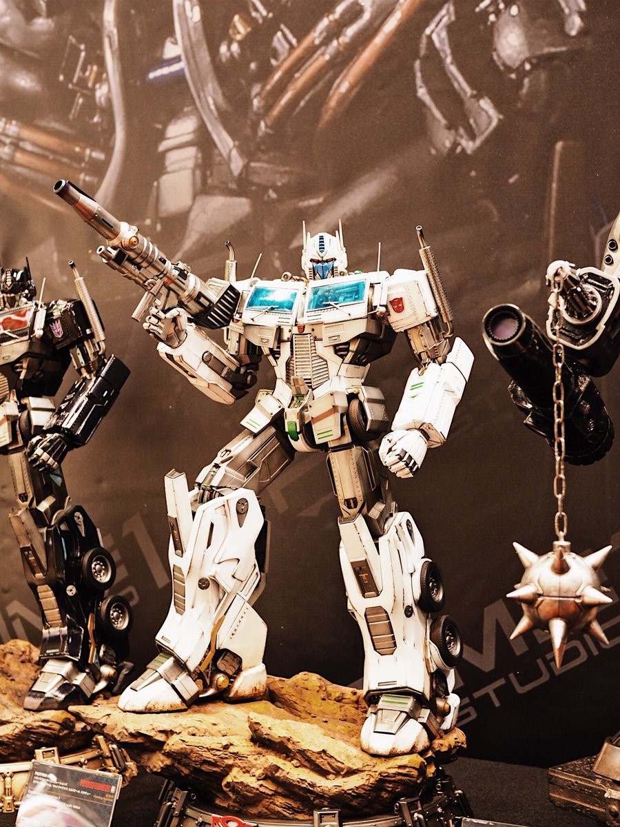 Transformers News: Wonderfest 2017 Prime 1 Studio Gold Variants of Optimus, Megatron, Movie Galvatron and White Prime Transformers News: Wonderfest 2017 Prime 1 Studio Gold Variants of Optimus, Megatron, Movie Galvatron and White Prime