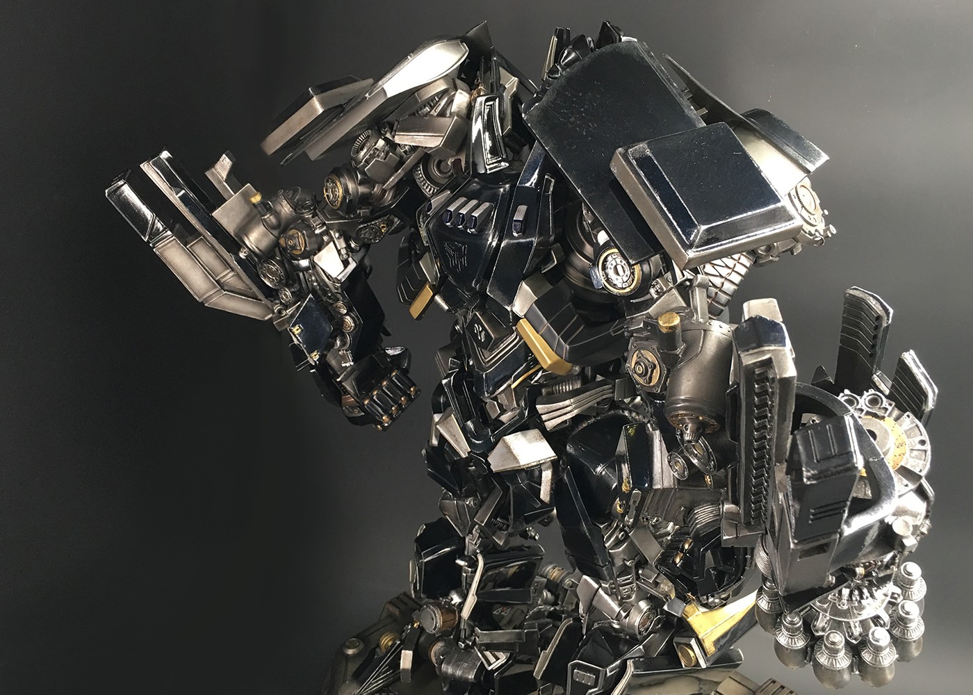 Transformers News: Images of Prime 1 Studio MMTFM-11 Ironhide
