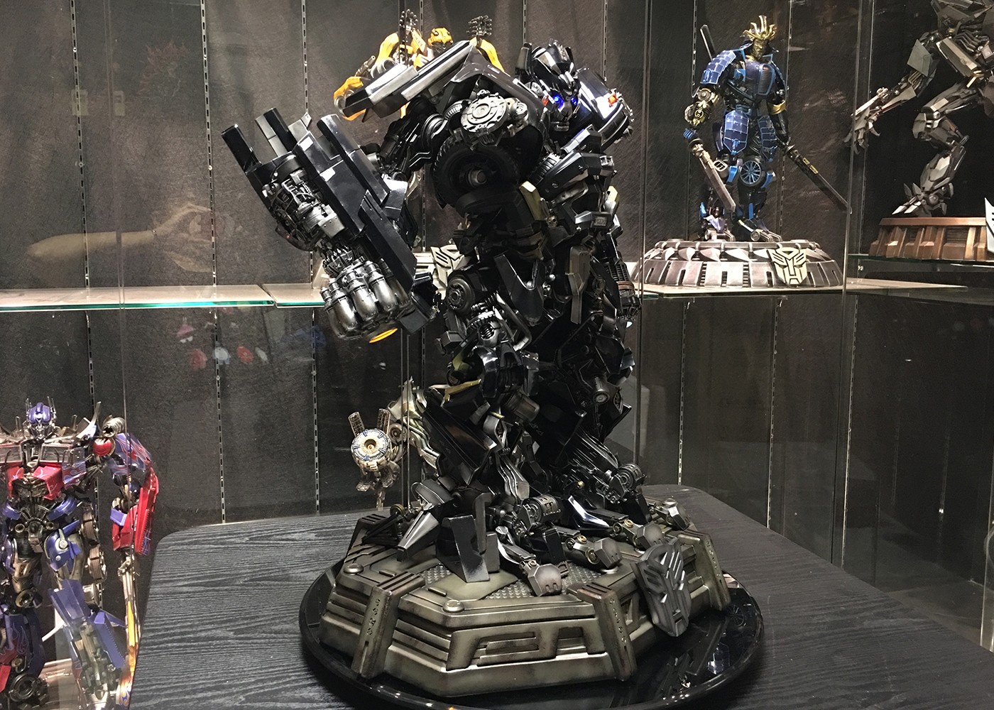 Transformers News: Images of Prime 1 Studio MMTFM-11 Ironhide