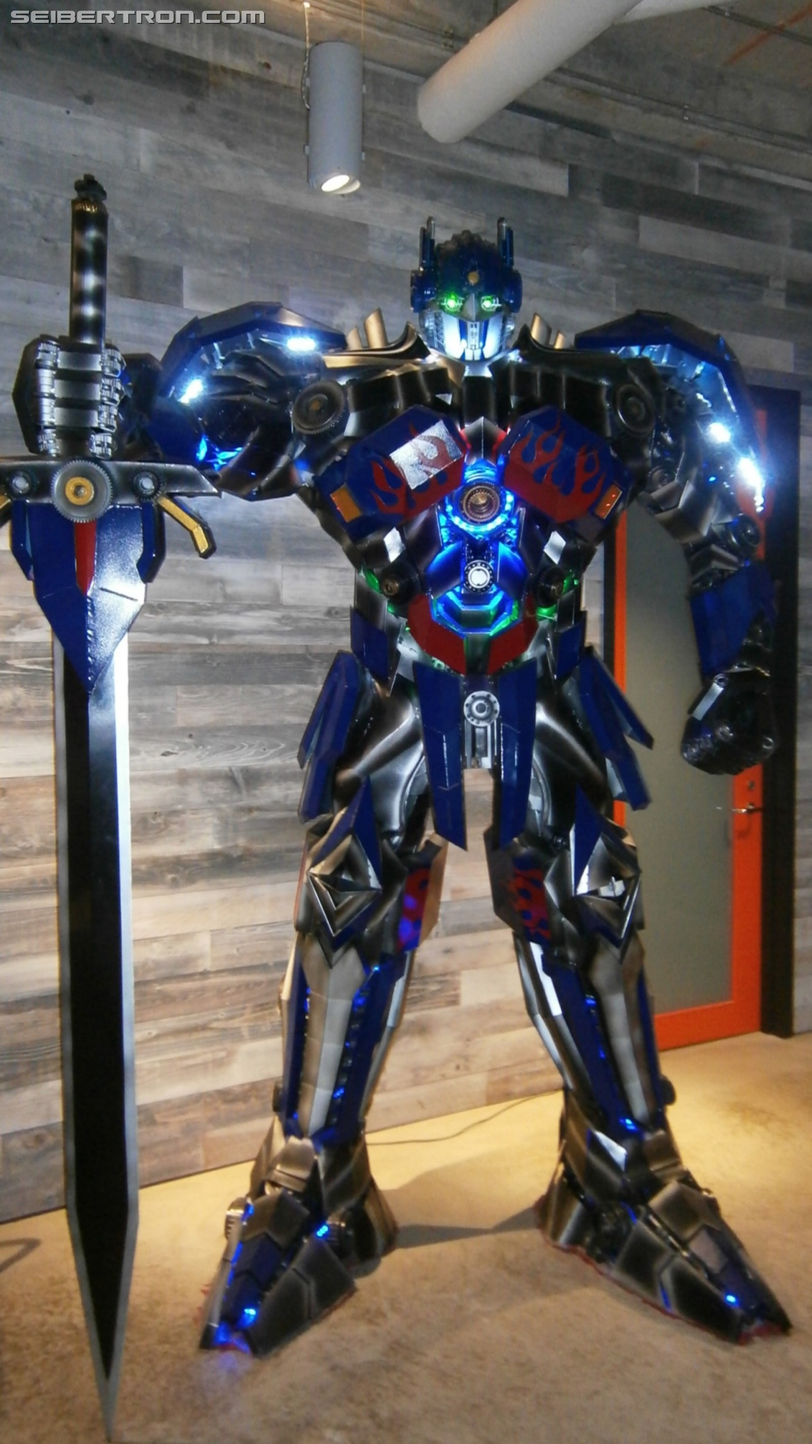 Transformers News: Seibertron.com Visits Kabam Studios: Forged to Fight Design, Process, Trivia and More