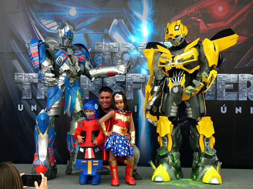 Transformers News: Transformers: The Last Knight Promotional Tour Event in Perù