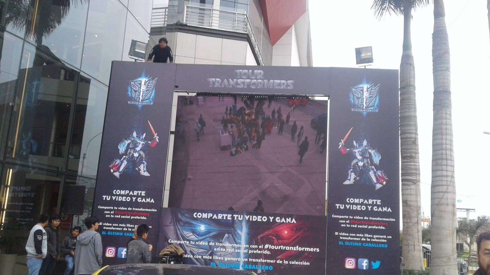 Transformers News: Transformers: The Last Knight Promotional Tour Event in Perù