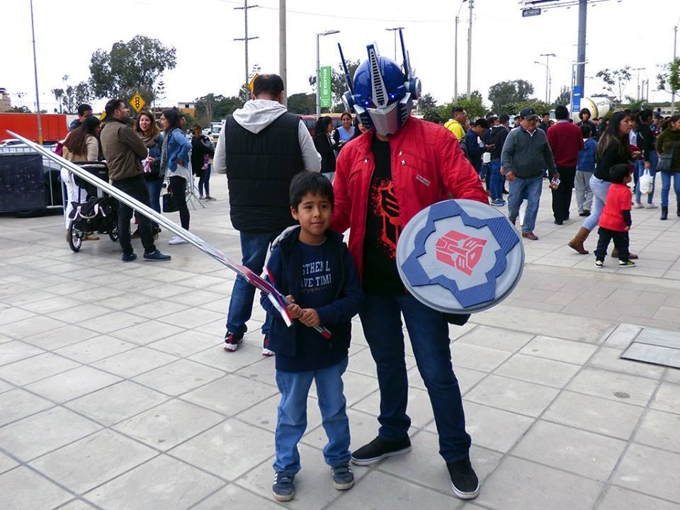 Transformers News: Transformers: The Last Knight Promotional Tour Event in Perù