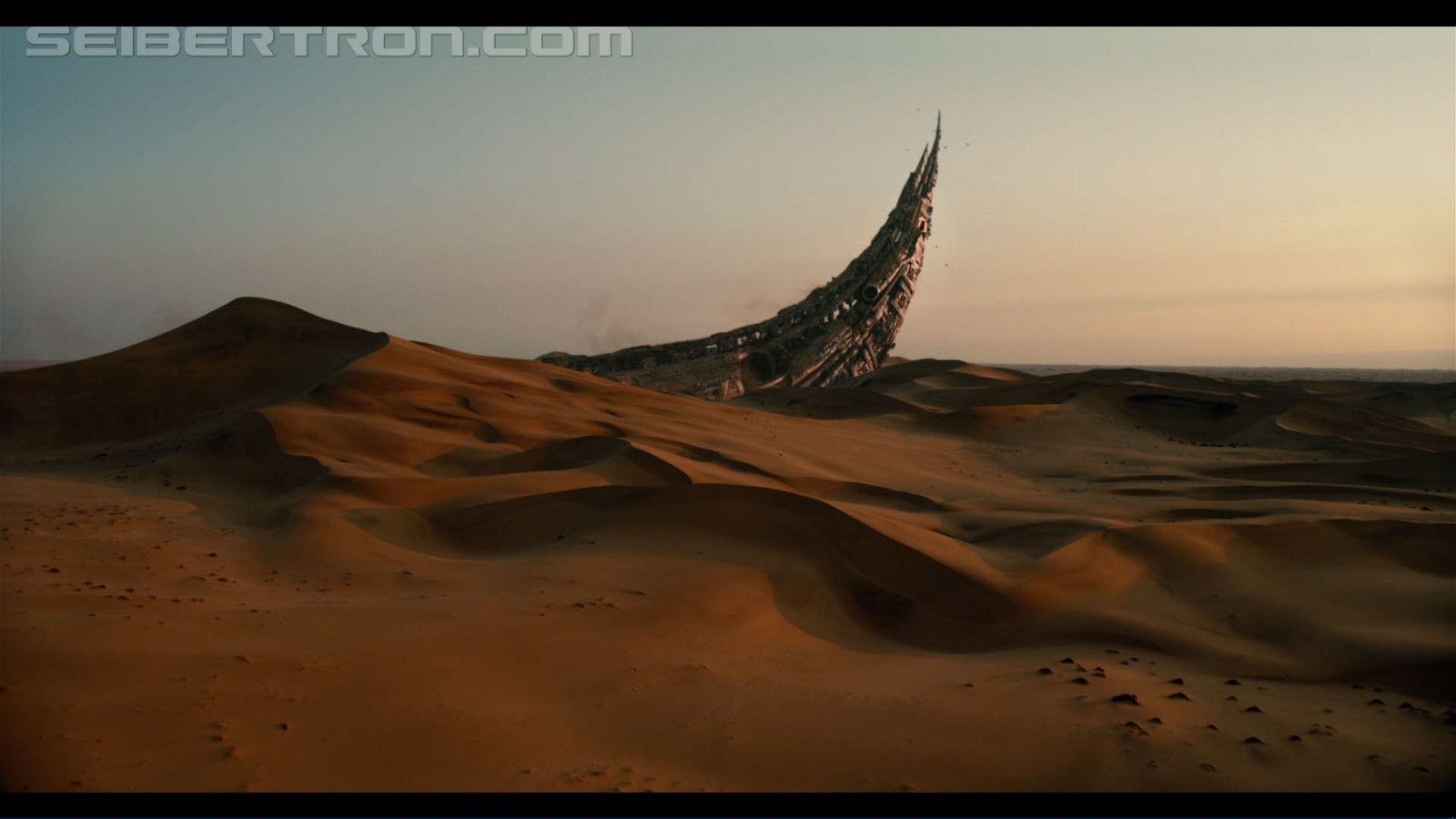 Transformers News: High Definition Stills Gallery Now Available for Transformers: The Last Knight Trailer Transformers News: High Definition Stills Gallery Now Available for Transformers: The Last Knight Trailer