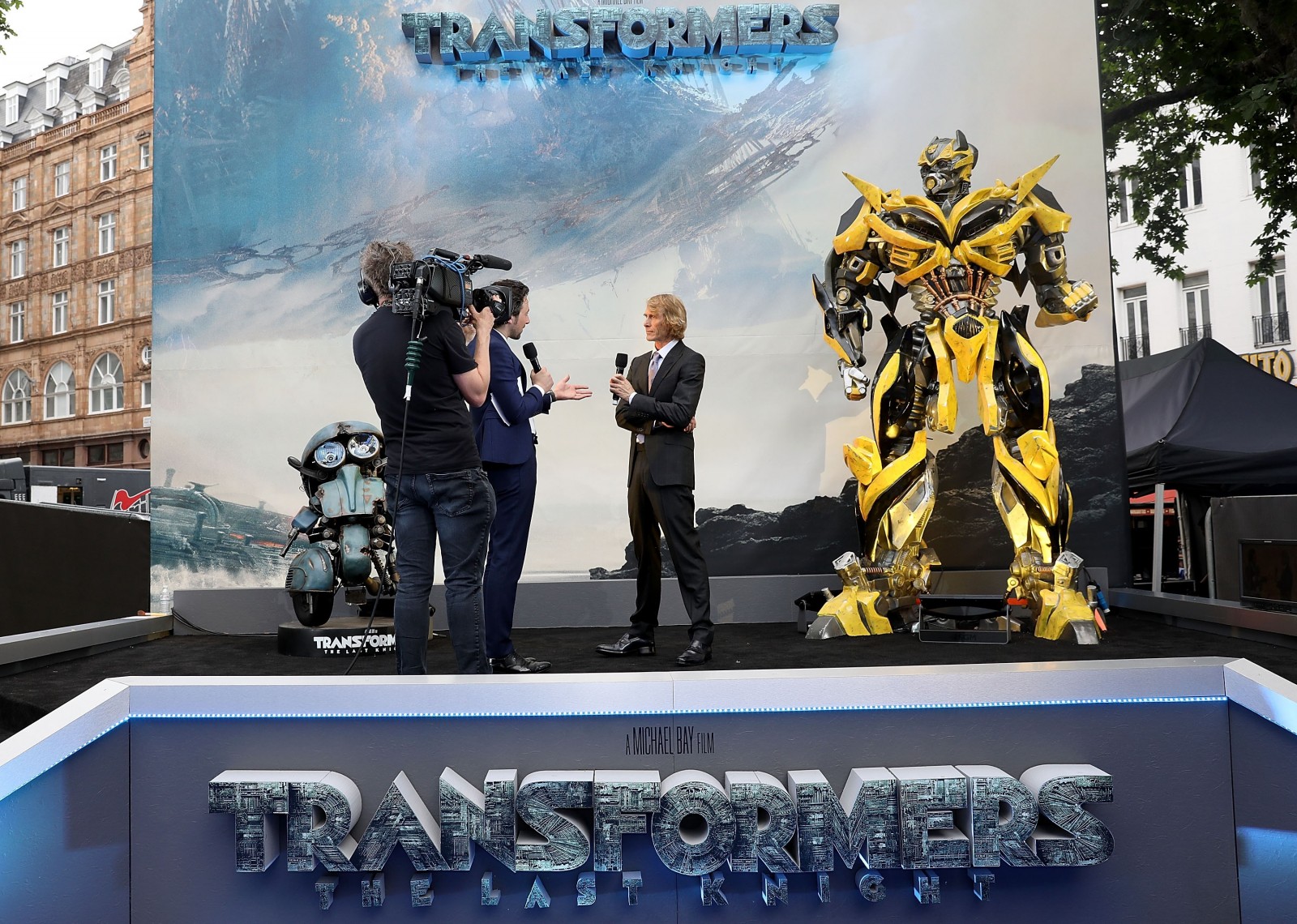 Transformers News: Phots from Transformers: The Last Knight London Premiere