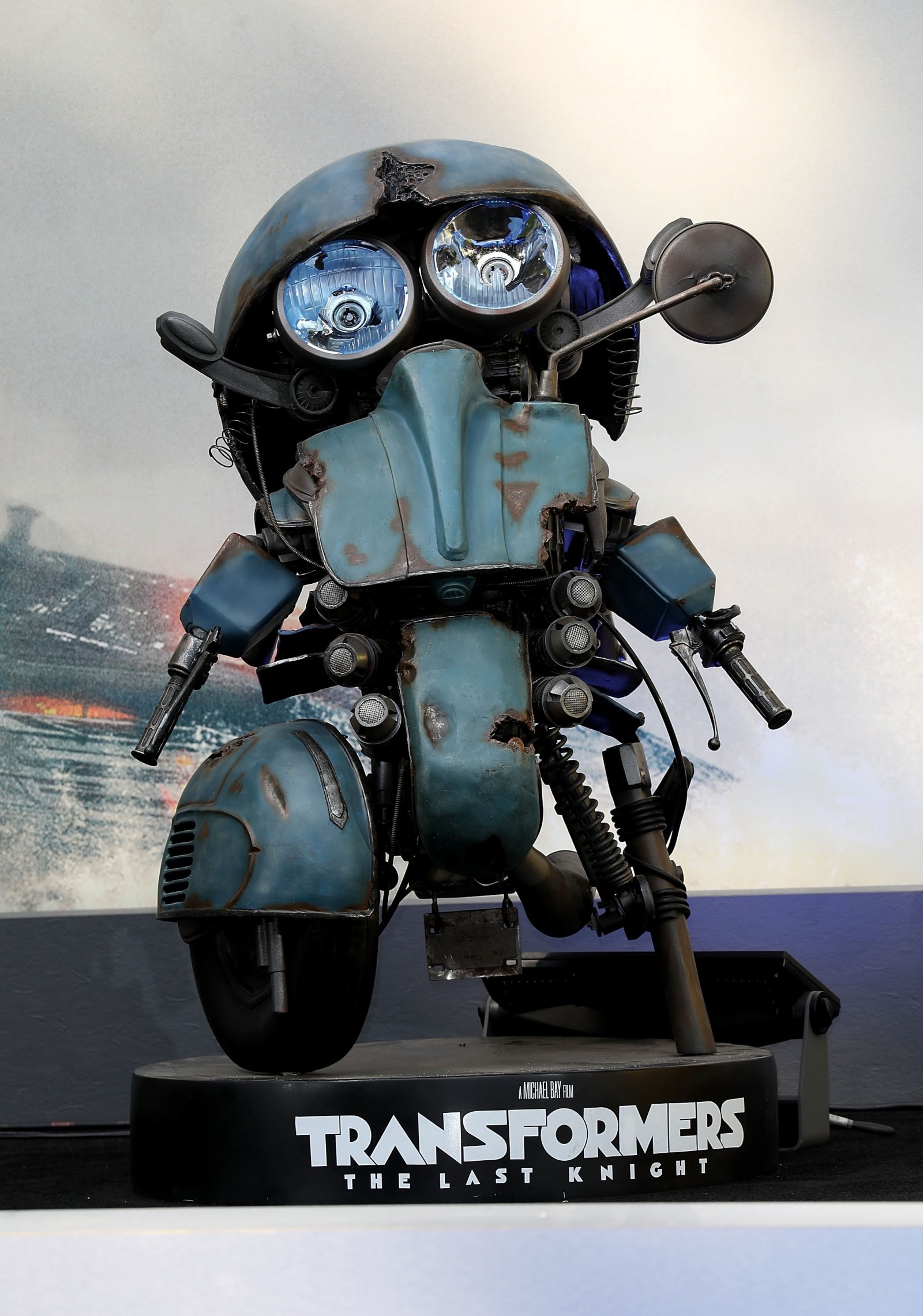 Transformers News: Phots from Transformers: The Last Knight London Premiere