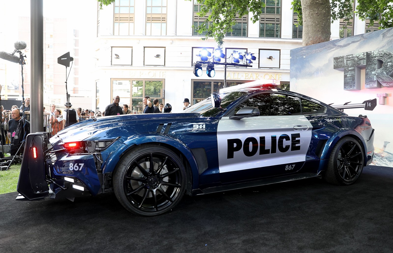 Transformers News: Phots from Transformers: The Last Knight London Premiere