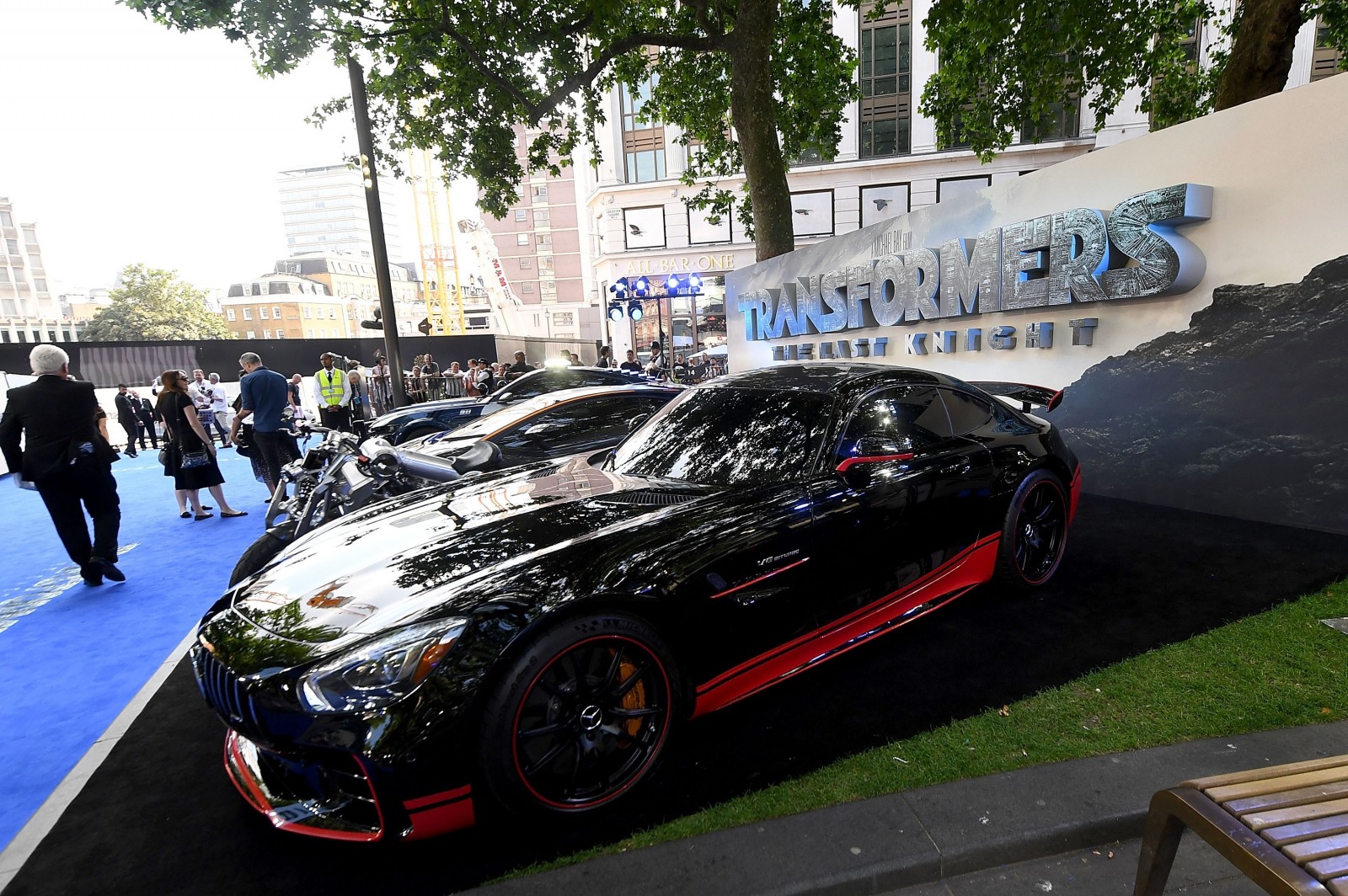 Transformers News: Phots from Transformers: The Last Knight London Premiere