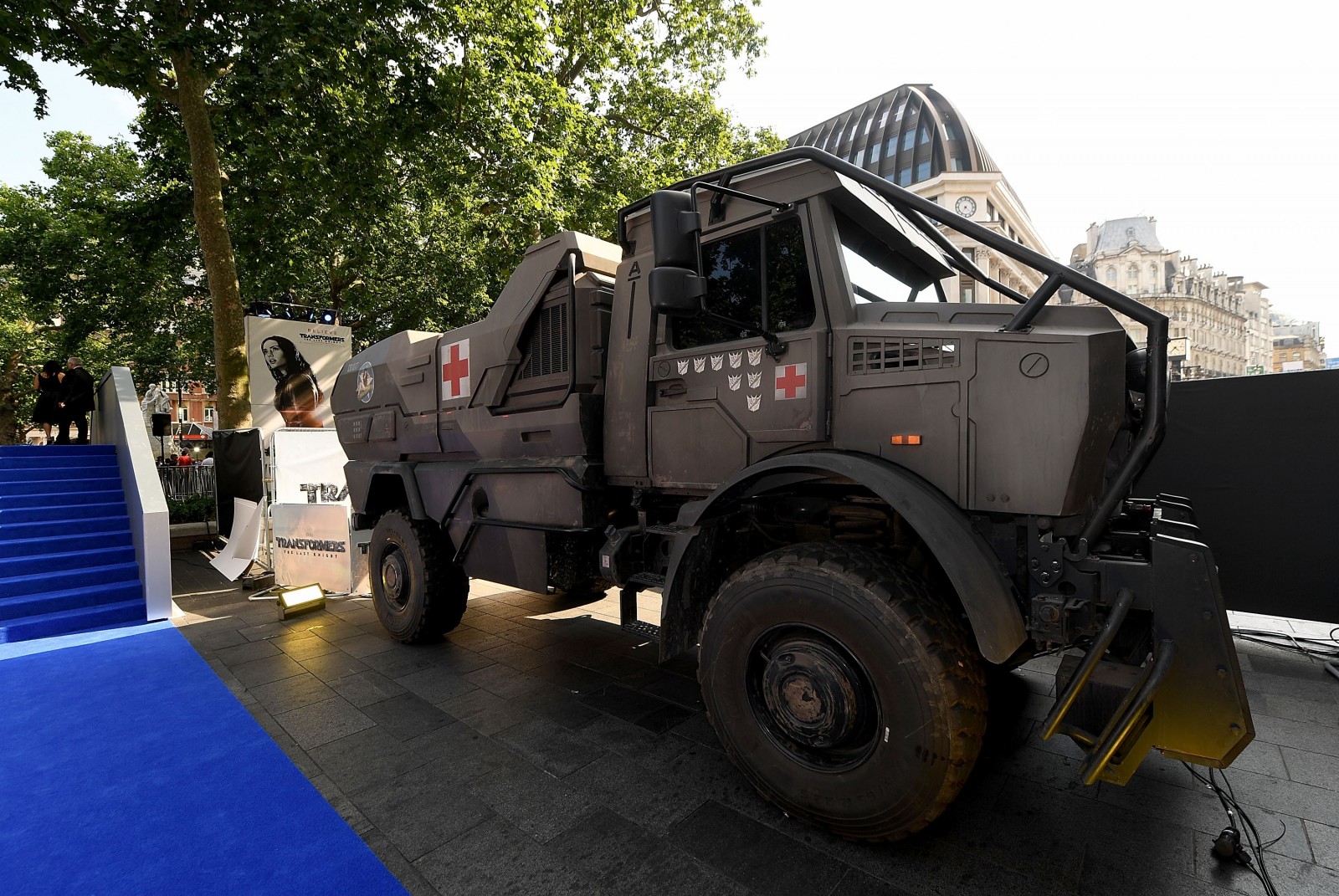 Transformers News: Phots from Transformers: The Last Knight London Premiere