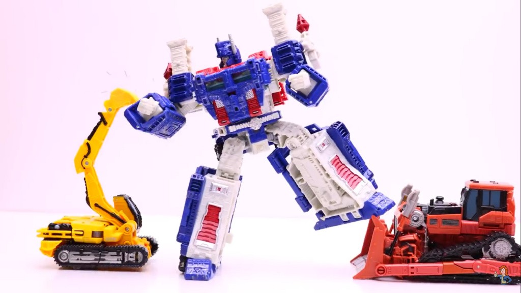 Transformers News: Studio Series SS 31 Battle Damaged Megatron Revealed + More Pics of Scrapmetal and Rampage Transformers News: Studio Series SS 31 Battle Damaged Megatron Revealed + More Pics of Scrapmetal and Rampage