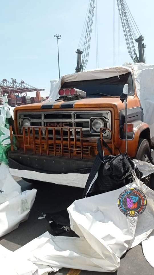 Transformers News: Terrorcon Vehicles with Scourge have arrived in Peru for Transformers 7 Shooting Transformers News: Terrorcon Vehicles with Scourge have arrived in Peru for Transformers 7 Shooting