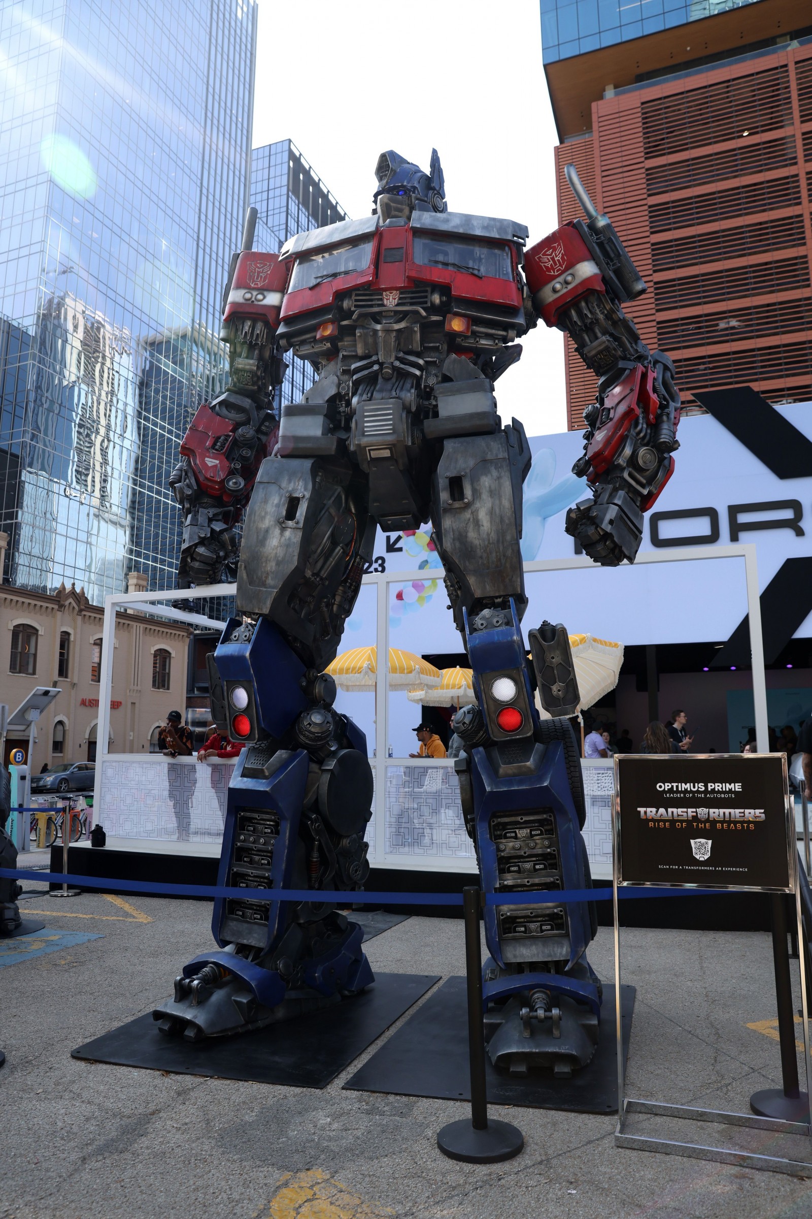 Transformers News: New Promotional Material for Transformers Rise of the Beasts with Posters, Statue Tour and More
