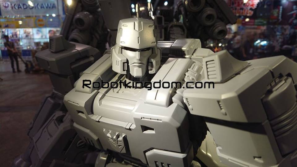 Toys Alliance Transformers Megatron, FoC Optimus Prime Prototypes, Nemesis Prime at ACGHK