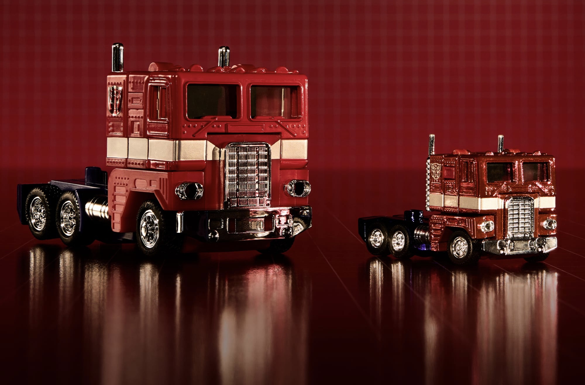 Mattel is Releasing a 1 / 64 Scale Transforming G1 Optimus Prime for $80 USD