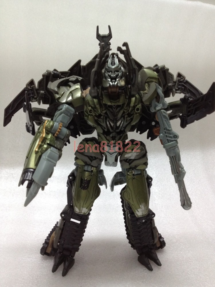 Images of Cancelled Voyager Class Megatron From Hunt For The Decepticons Megatron Rising Set
