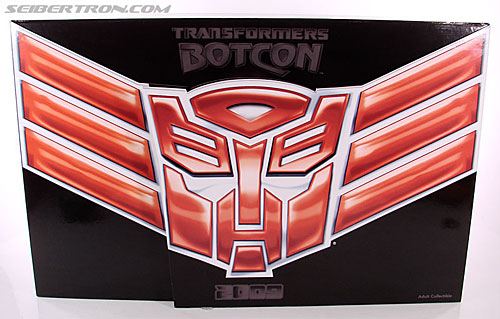Collectors' Club Warehouse Sale: Wings of Honor