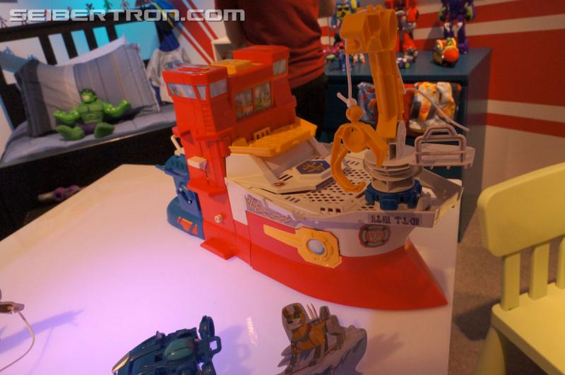 Toy Fair US 2015 Coverage - Rescue Bots High Tide with Rescue Rig Playset Demonstration Video
