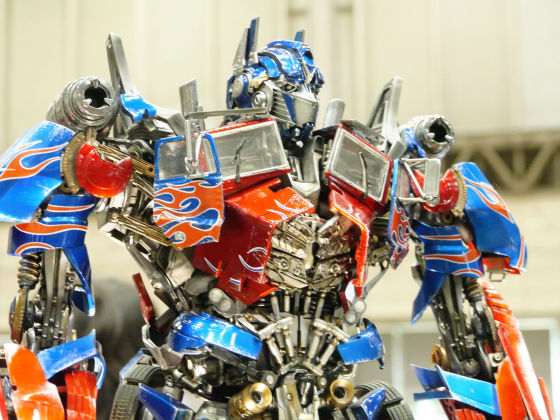 Prime 1 Studios MMTFM-02 Images  - Dark of the Moon Optimus Prime