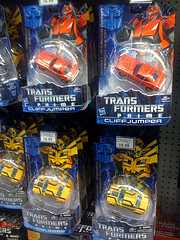 Transformers Prime Deluxe Cliffjumper Released at Canadian Retail