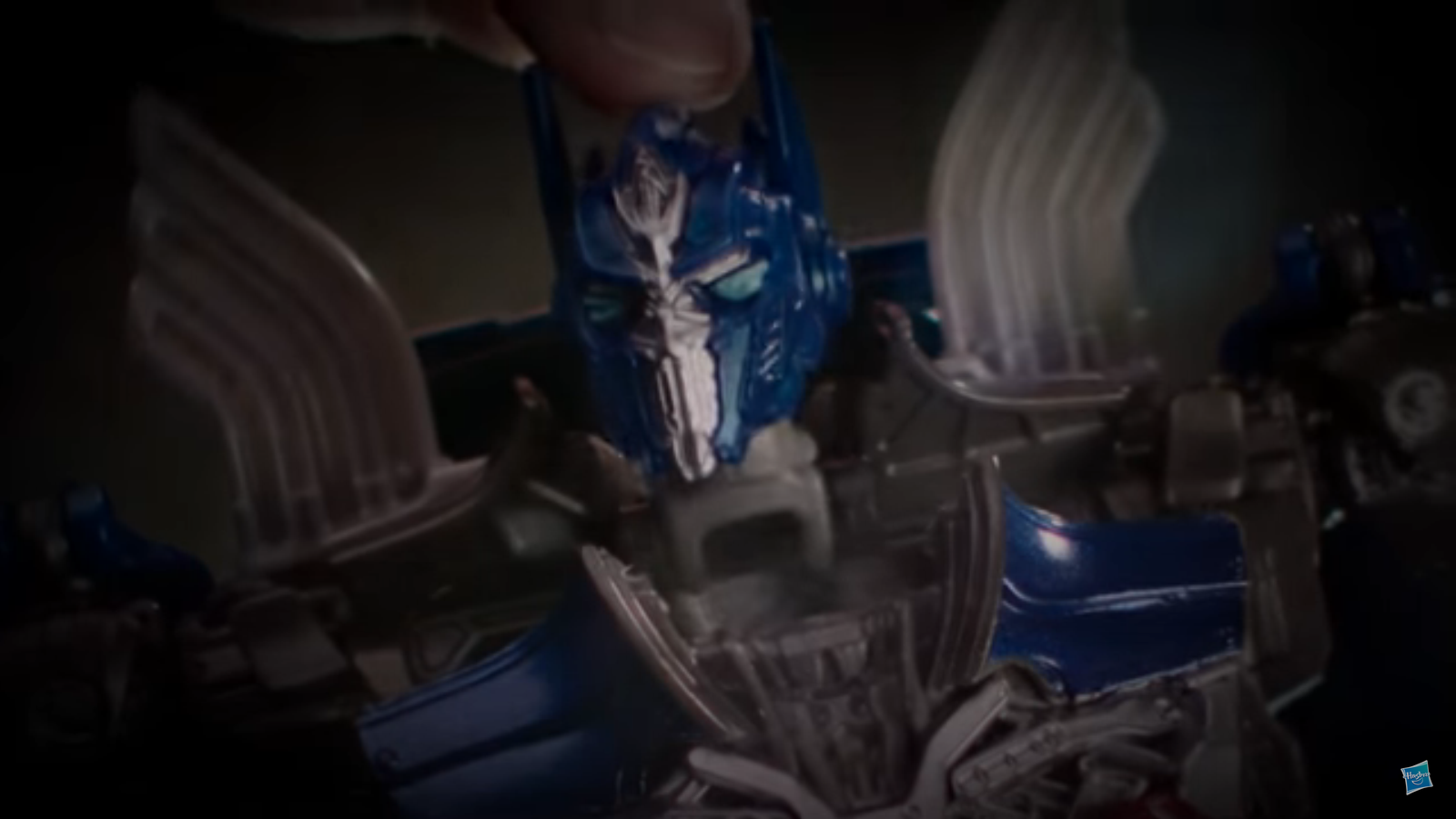 Singapore Exhibition for Transformers: The Last Knight Toys, plus Battle Damaged Optimus Exclusive