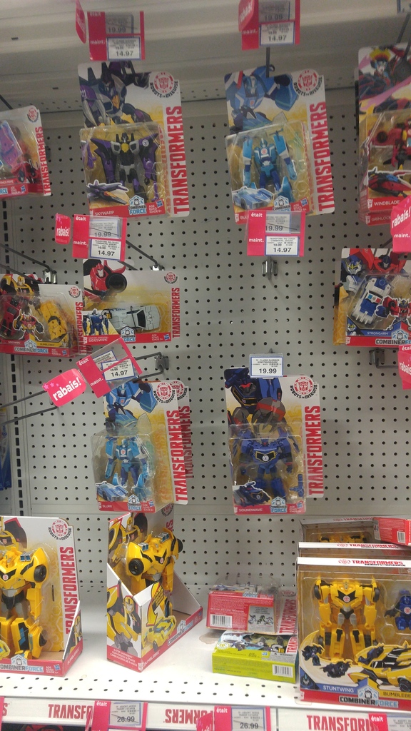 Newest Robots in Disguise Wave with Soundwave, Blurr and Skywarp Found at Canadian Retail