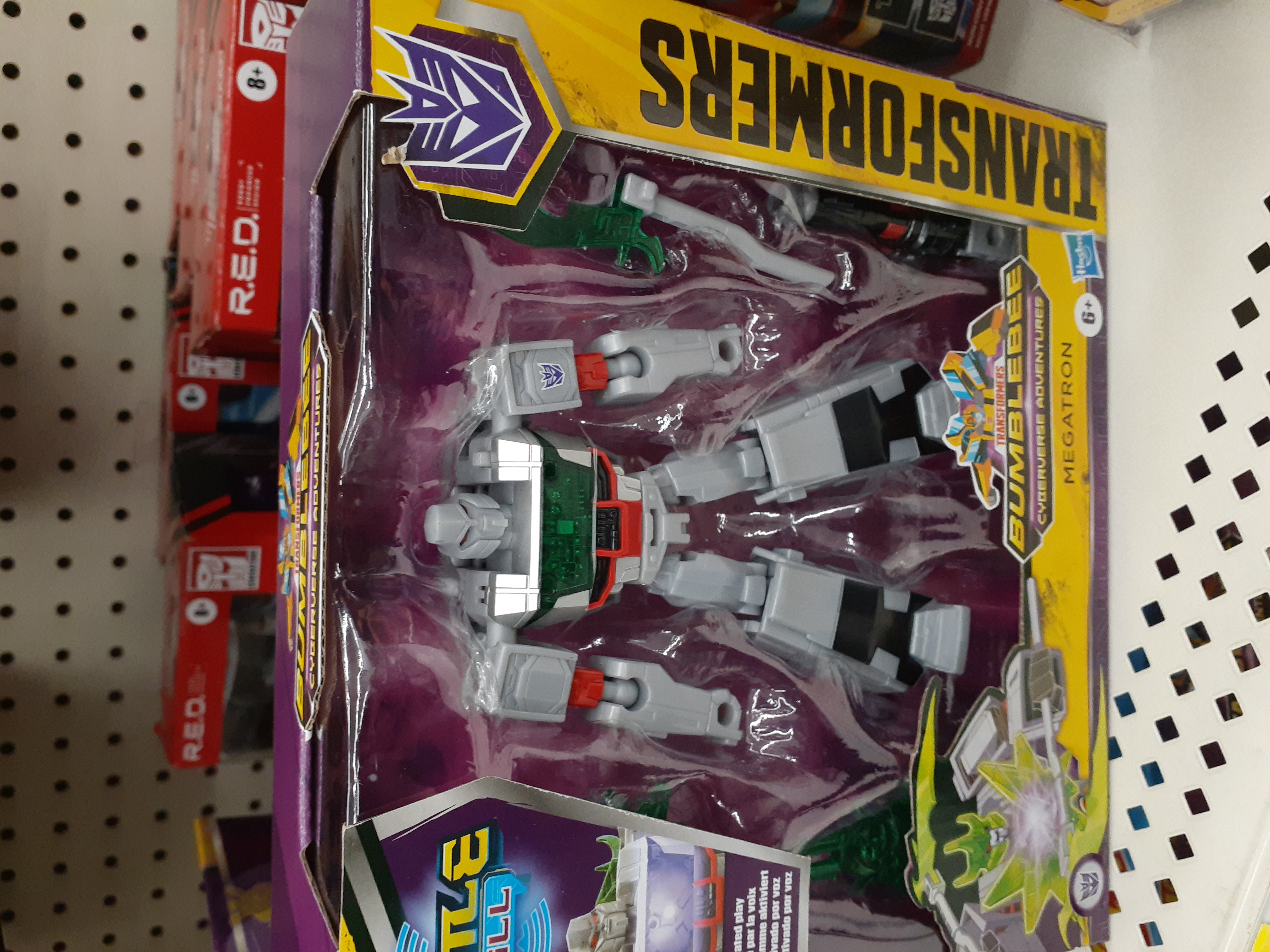 Transformers Cyberverse  Trooper Megatron and Starscream found in Canada