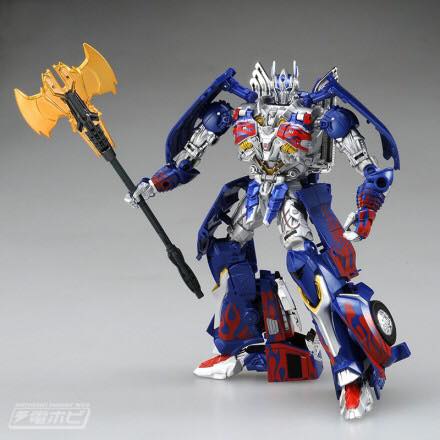 Giveaway Takara Tomy Transformers TLK Bronze Calibur Axe