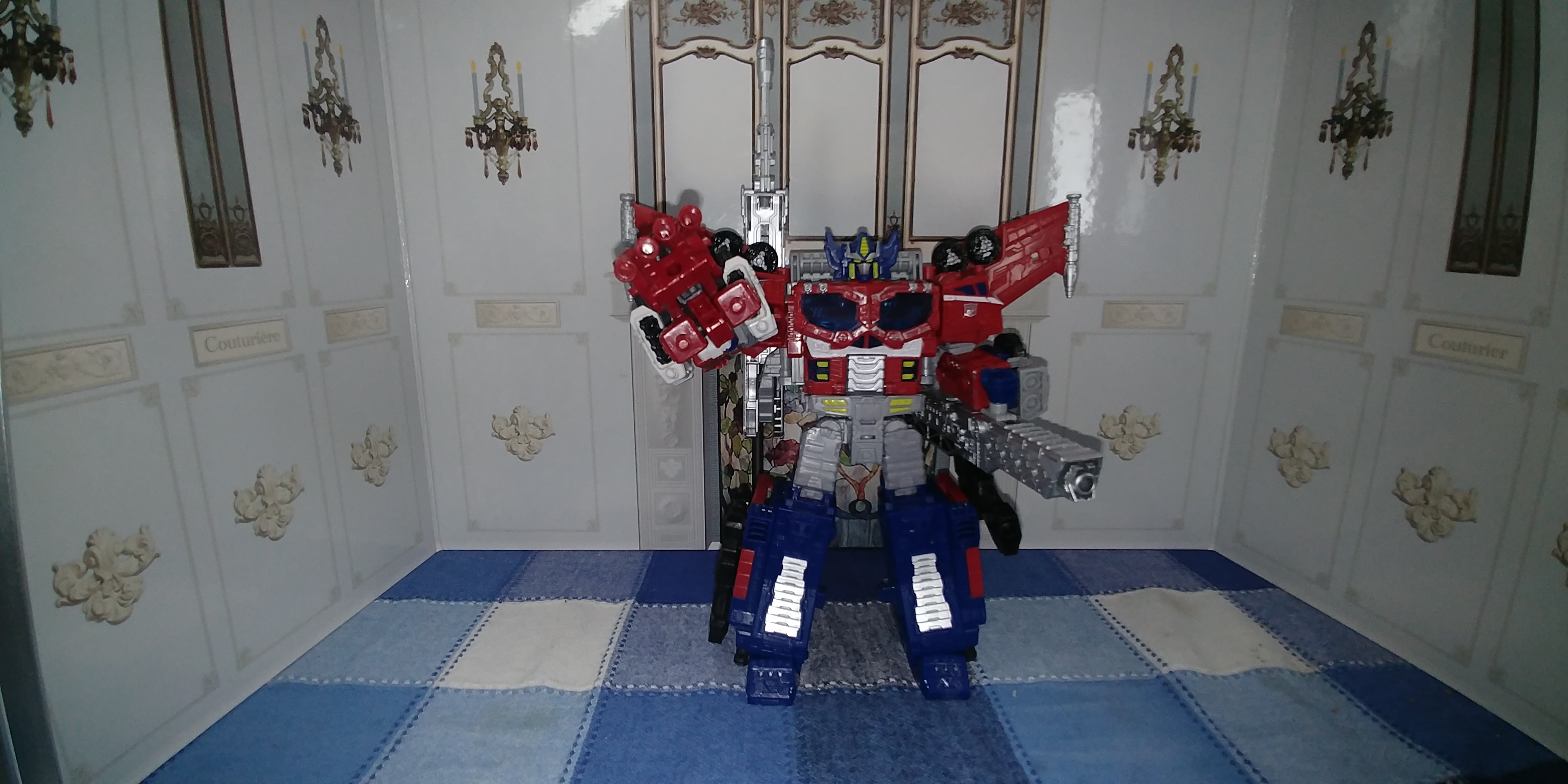 New English Review of Transformers War for Cybertron Siege Leader Class Galaxy Upgrade Optimus Prime