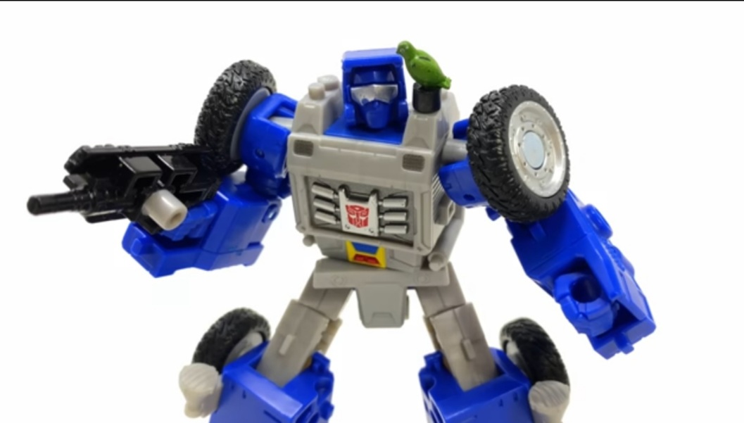 Transformers Legacy Evolution Beachcomber Video Review