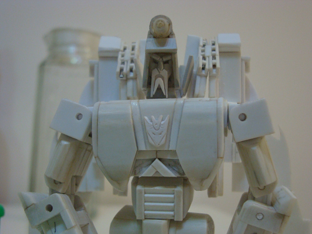 Eagle's TF G1 Scourge Prototype Images