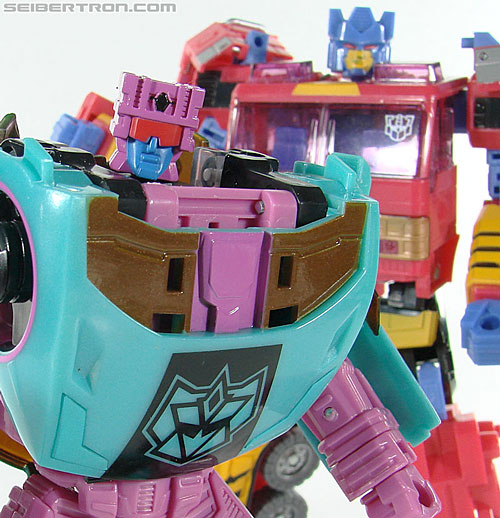 New Toy Gallery: BotCon 2010 Generation 2 Redux Breakdown