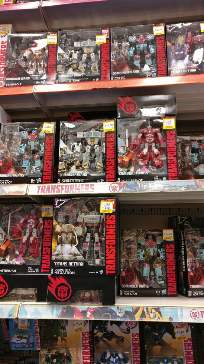 Smyths UK Clearing Out Combiner Wars Figures, Big Discounts