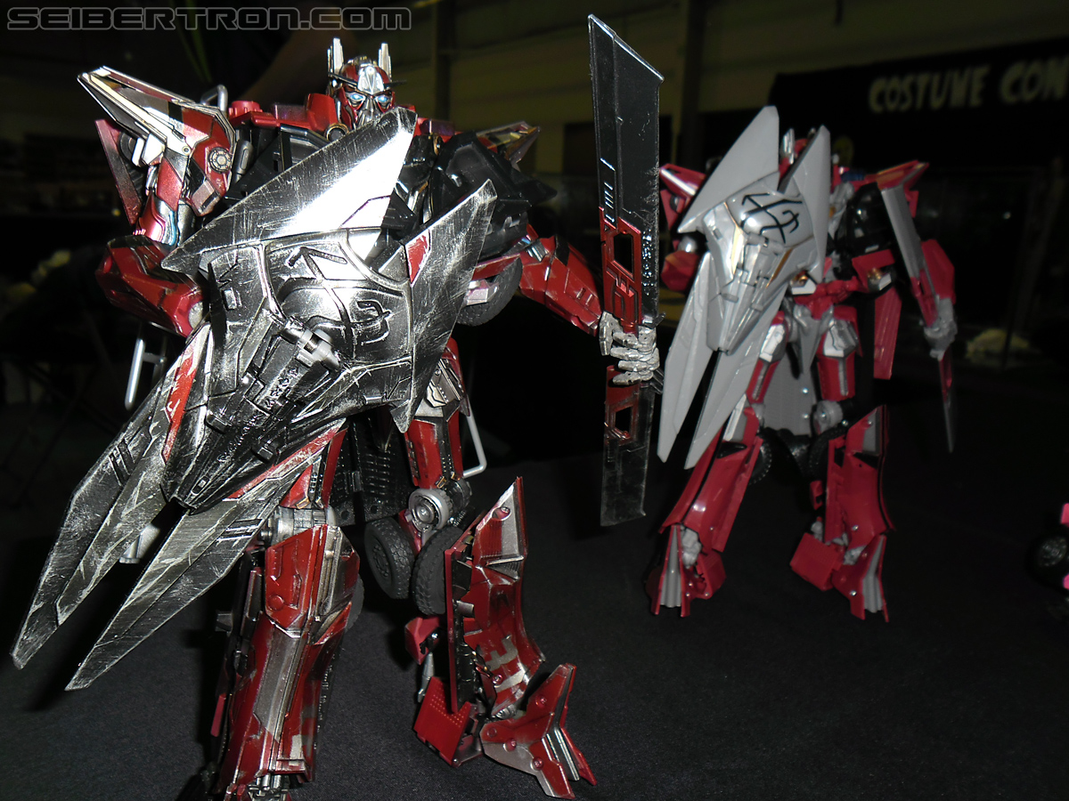 Victoria Toy Fair 2011 Coverage - eNcliNe desigNs Pre-Show